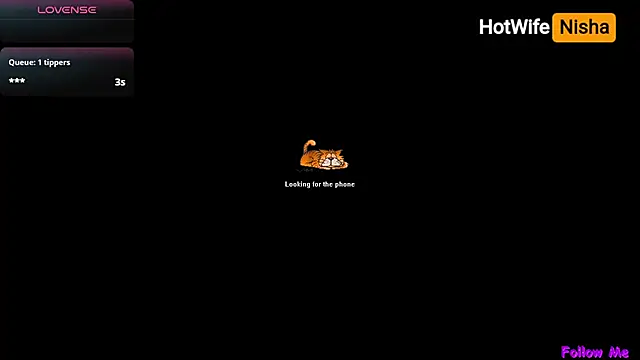 Snapshot of HotWifeNisha chatting on 10/01/25, 11:27 HotWifeNisha online show from 10/01/25, 11:27