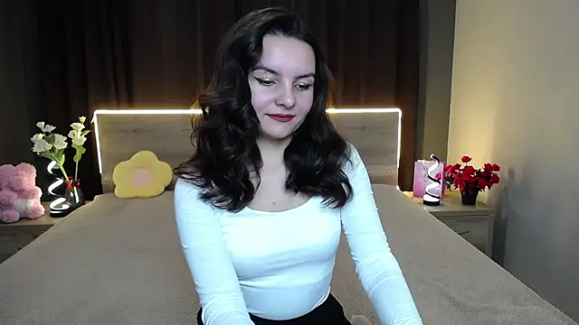 JasmineAsha online show from 11/30/25, 07:45