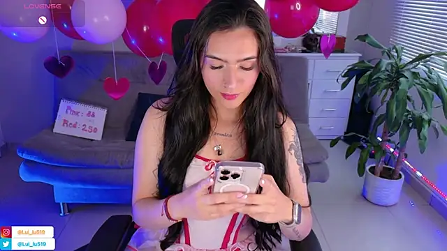 ImLui lu online show from 02/14/25, 10:04