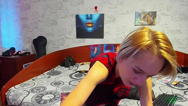 KagamiTayga online show from 03/16/25, 08:32