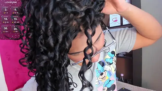 Snapshot of iriss_25 chatting on 02/03/25, 06:07 iriss 25 online show from 02/03/25, 06:07