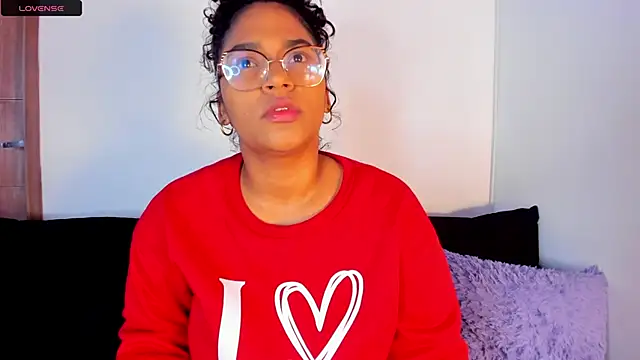 Snapshot of iriss_25 chatting on 10/02/25, 11:17 iriss 25 online show from 10/02/25, 11:17