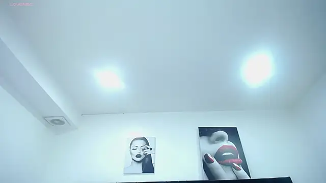 Snapshot of valentina_fox01 chatting on 02/03/26, 03:59 valentina fox01 online show from 02/03/26, 03:59