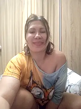 ROXOLANAA SEXY online show from 01/06/26, 06:00