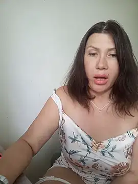 ROXOLANAA SEXY online show from 06/05/26, 09:48