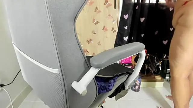 anawatson online show from 04/06/26, 06:31