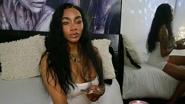 emely brandon online show from 02/17/26, 12:07