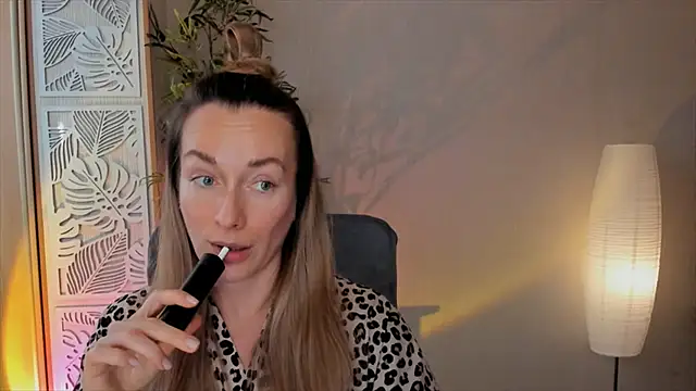 RebeccaMartinez online show from 02/10/26, 10:19