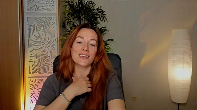 RebeccaMartinez online show from 04/10/26, 12:10