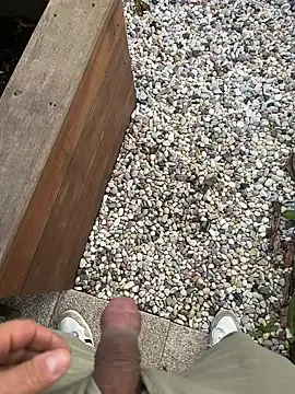 mattexhibe online show from 01/01/25, 09:49