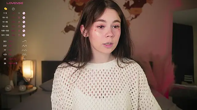 Snapshot of AuroraMari chatting on 03/17/25, 11:32 AuroraMari online show from 03/17/25, 11:32