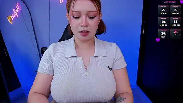 Snapshot of daniela_hornny chatting on 06/07/26, 05:33 daniela hornny online show from 06/07/26, 05:33