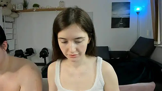 PollyFlame online show from 03/03/25, 06:37