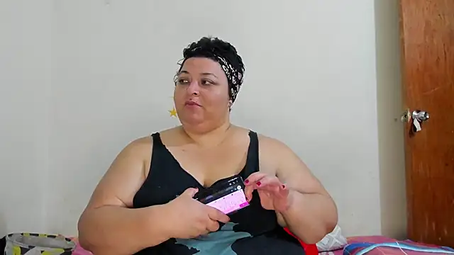 Snapshot of MANDY_GIRL_BBW chatting on 01/18/25, 08:10 MANDY GIRL BBW online show from 01/18/25, 08:10