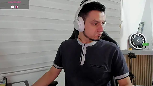 Rick Diesel  online show from 04/18/26, 04:16