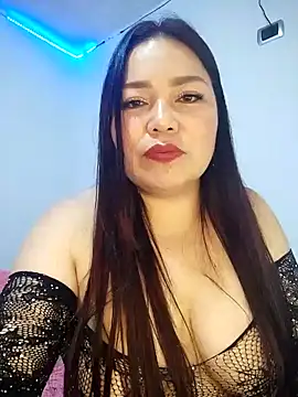 Snapshot of violet_moore chatting on 12/02/24, 10:45 violet moore online show from 12/02/24, 10:45