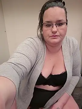 XxGipsyxX online show from 04/25/26, 02:03