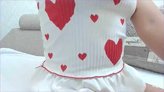 Hanah cho cho online show from 10/11/25, 07:51