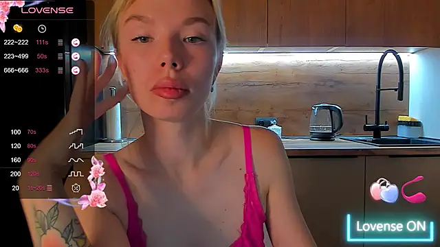 Olivia Bells online show from 10/23/25, 09:35