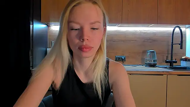 Olivia Bells online show from 02/28/26, 10:33