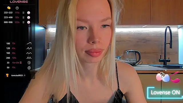 Olivia Bells online show from 04/10/26, 10:03