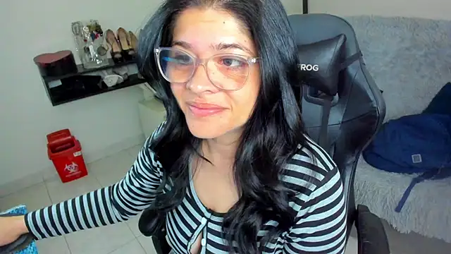 BellaFlaming online show from 03/17/26, 10:40