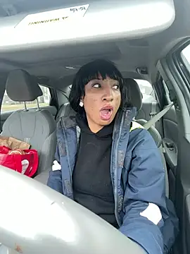 Snapshot of Iceblanca chatting on 02/17/26, 06:58 Iceblanca online show from 02/17/26, 06:58