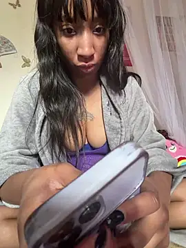 Snapshot of Iceblanca chatting on 02/21/26, 05:58 Iceblanca online show from 02/21/26, 05:58