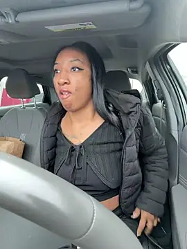 Snapshot of Iceblanca chatting on 02/25/26, 05:22 Iceblanca online show from 02/25/26, 05:22