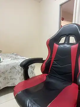 -Marivalda- online show from 04/18/26, 09:35