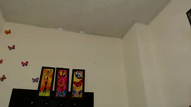 Snapshot of angelicatsx chatting on 06/04/26, 04:46 angelicatsx online show from 06/04/26, 04:46