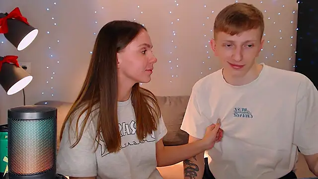 Snapshot of juliaanddima chatting on 01/10/25, 11:50 juliaanddima online show from 01/10/25, 11:50