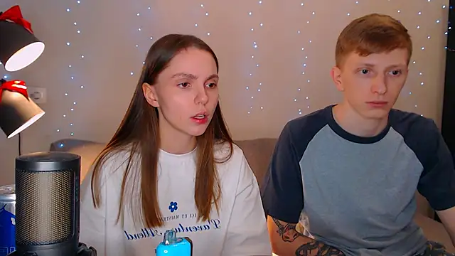 Snapshot of juliaanddima chatting on 01/20/25, 03:15 juliaanddima online show from 01/20/25, 03:15