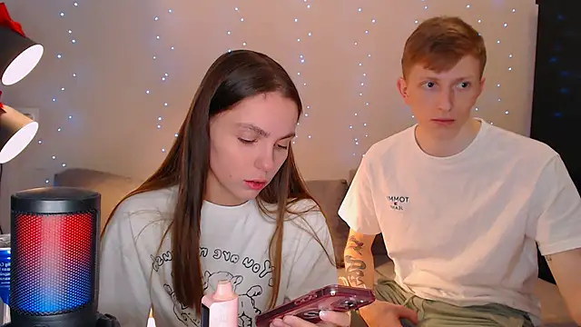 Snapshot of juliaanddima chatting on 01/26/25, 10:35 juliaanddima online show from 01/26/25, 10:35