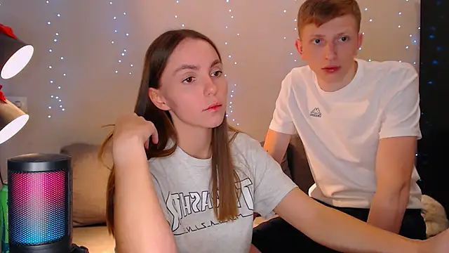 Snapshot of juliaanddima chatting on 02/21/25, 09:11 juliaanddima online show from 02/21/25, 09:11