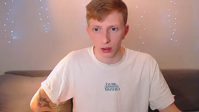 Snapshot of juliaanddima chatting on 03/07/25, 12:37 juliaanddima online show from 03/07/25, 12:37