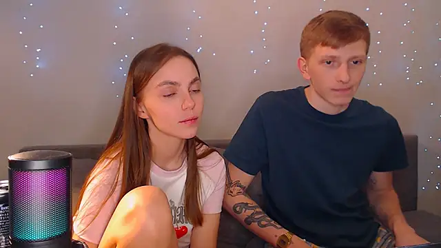 Snapshot of juliaanddima chatting on 03/10/25, 12:29 juliaanddima online show from 03/10/25, 12:29