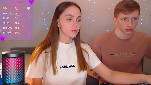 Snapshot of juliaanddima chatting on 03/12/25, 08:52 juliaanddima online show from 03/12/25, 08:52