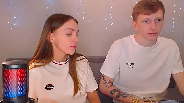 Snapshot of juliaanddima chatting on 03/16/25, 11:25 juliaanddima online show from 03/16/25, 11:25