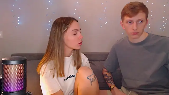 Snapshot of juliaanddima chatting on 03/20/25, 01:13 juliaanddima online show from 03/20/25, 01:13