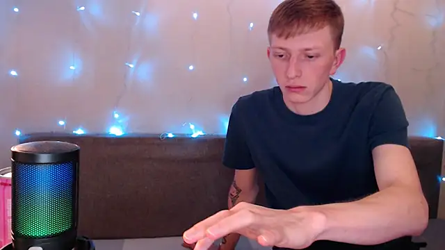 Snapshot of juliaanddima chatting on 09/22/25, 09:28 juliaanddima online show from 09/22/25, 09:28