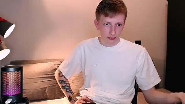 Snapshot of juliaanddima chatting on 12/01/25, 09:09 juliaanddima online show from 12/01/25, 09:09