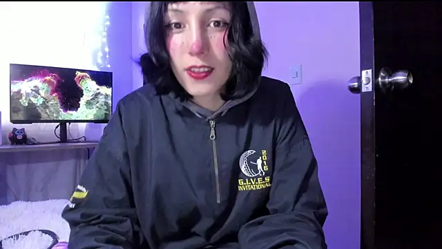 Snapshot of Room312_ chatting on 12/29/24, 10:36 Room312 online show from 12/29/24, 10:36