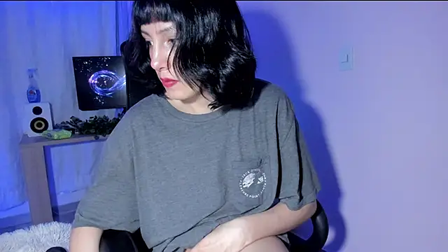 Snapshot of Room312_ chatting on 01/13/25, 12:30 Room312 online show from 01/13/25, 12:30