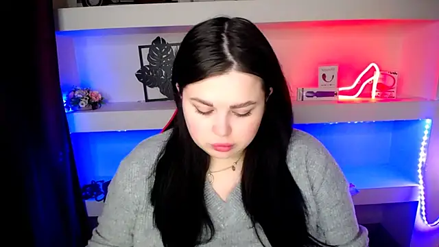 Snapshot of Emily_Mo chatting on 01/17/25, 06:36 Emily Mo online show from 01/17/25, 06:36