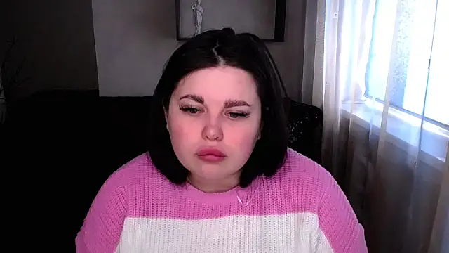 Snapshot of Emily_Mo chatting on 03/20/25, 06:19 Emily Mo online show from 03/20/25, 06:19