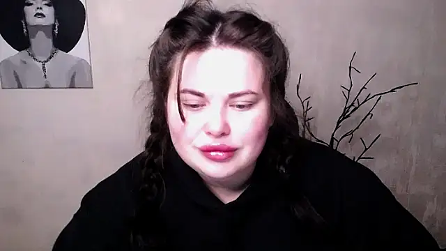 Snapshot of Emily_Mo chatting on 10/02/25, 05:47 Emily Mo online show from 10/02/25, 05:47