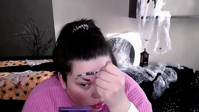 Snapshot of Emily_Mo chatting on 10/30/25, 06:26 Emily Mo online show from 10/30/25, 06:26