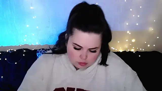 Emily Mo online show from 03/07/26, 06:54