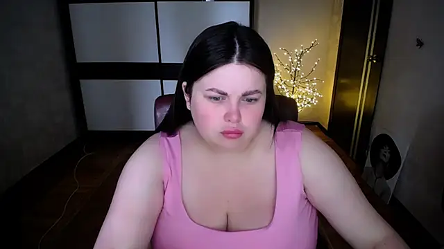 Snapshot of Emily_Mo chatting on 07/09/26, 06:28 Emily Mo online show from 07/09/26, 06:28